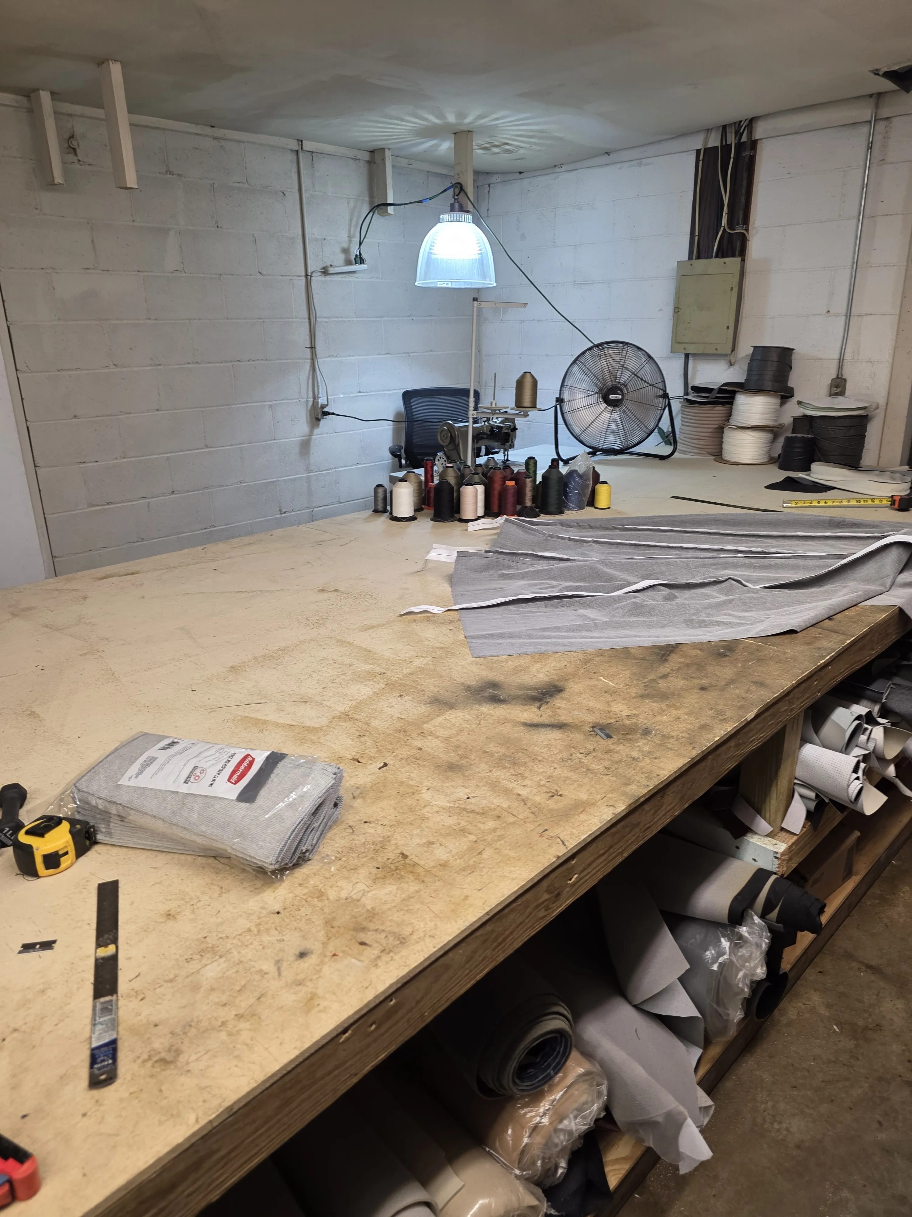 Cutting table with material