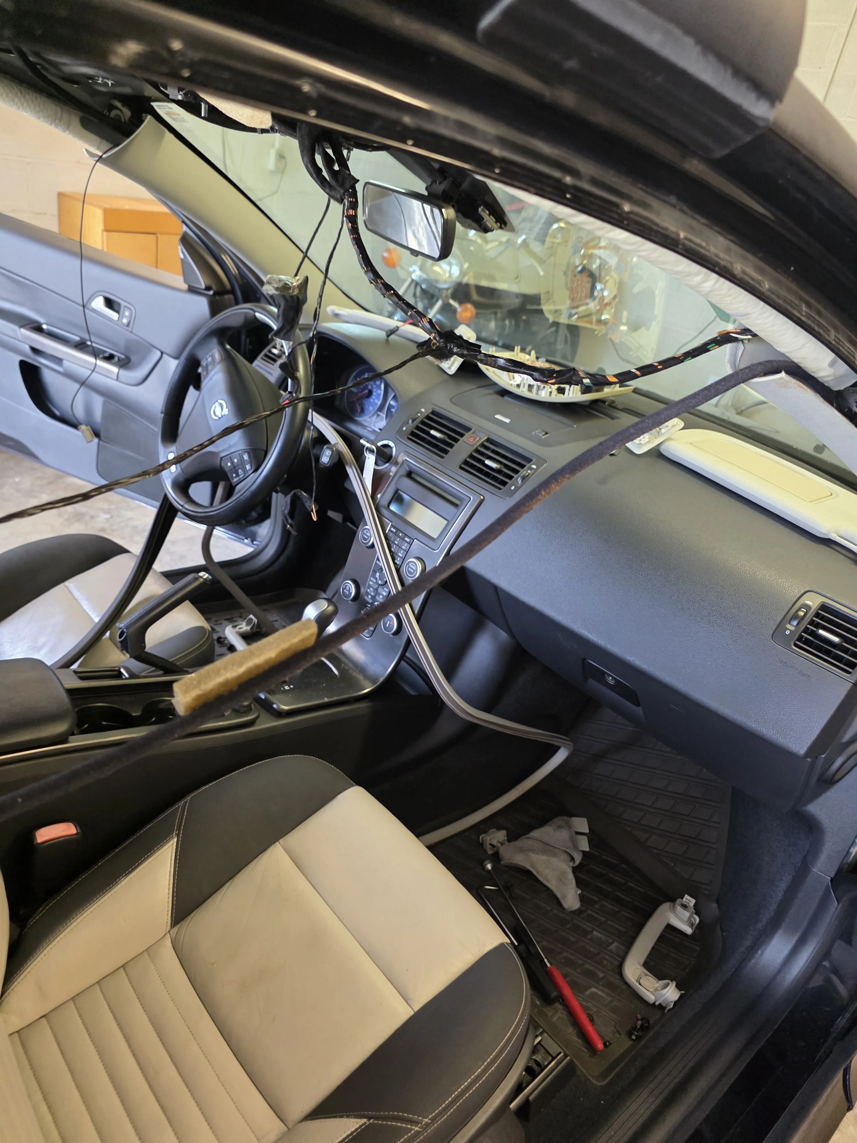 Cream interior second angle
