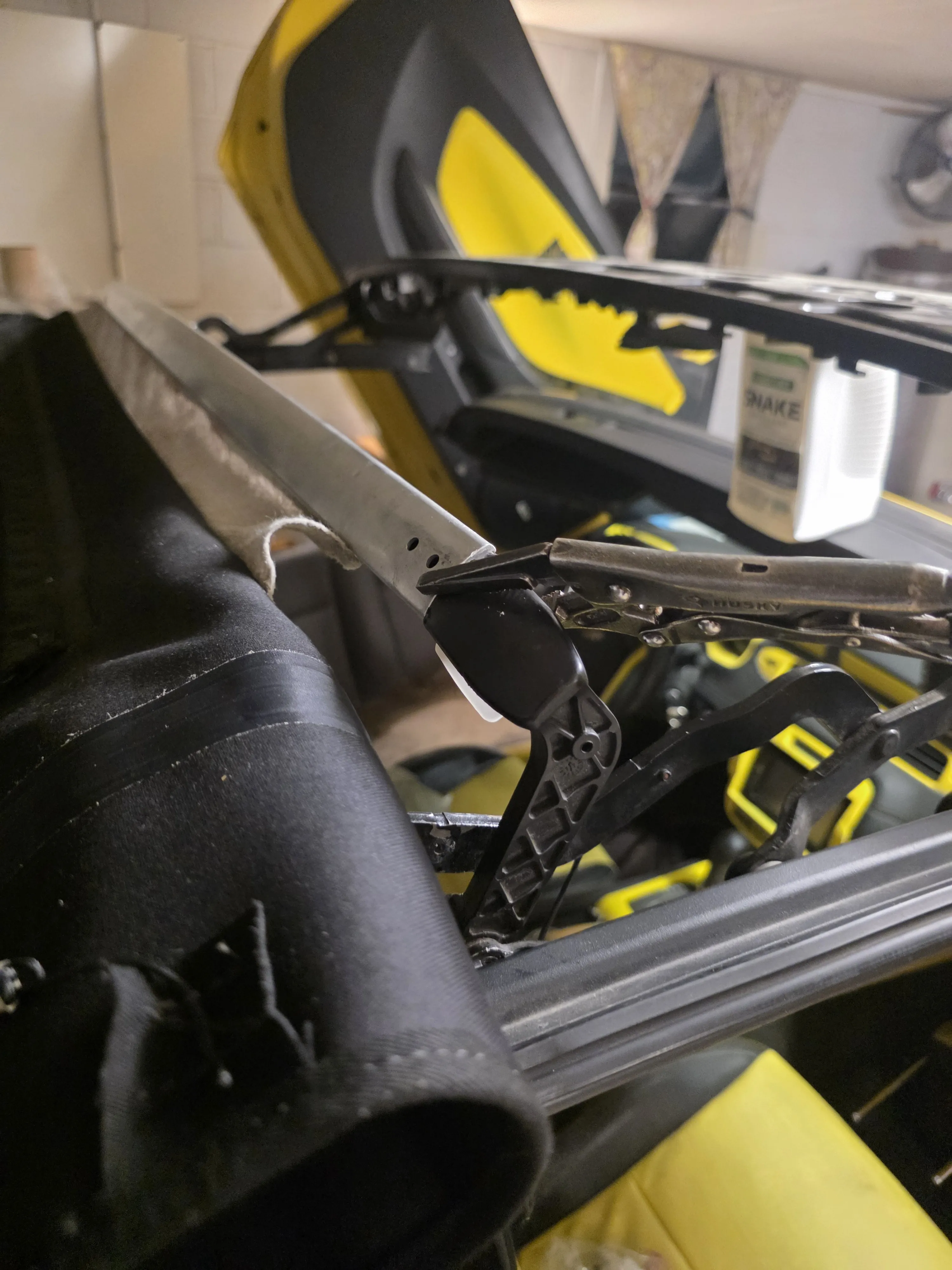 Top frame and material